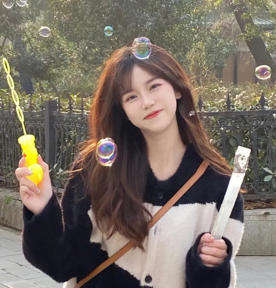 晨曦惊梦撼九州